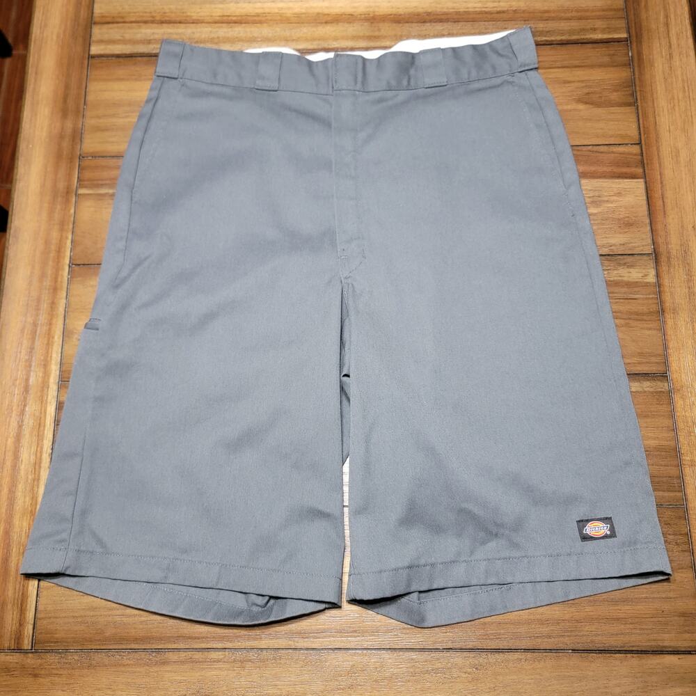 Dickies Dark Grey Loose Fit Cargo Shorts - Size 38